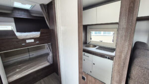 Benimar S324 UP