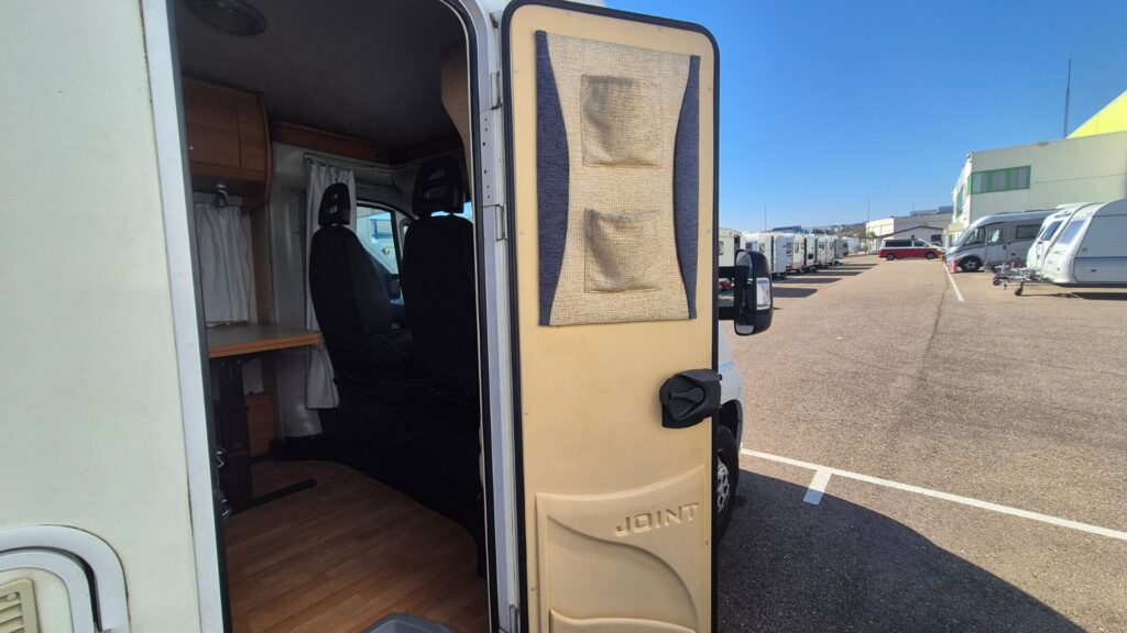 Autocaravana de ocasión JOINT 4