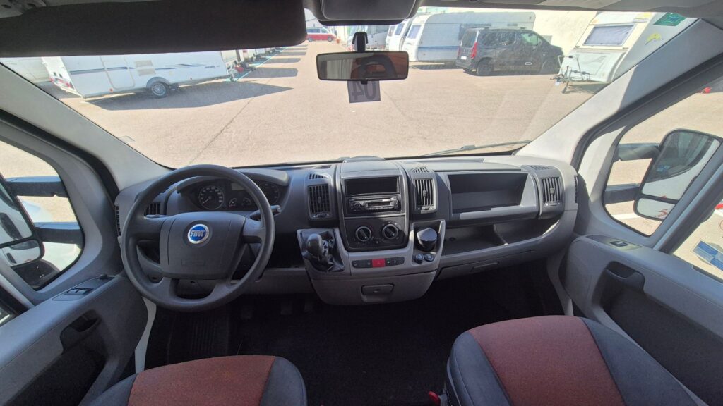 Autocaravana de ocasión JOINT 4