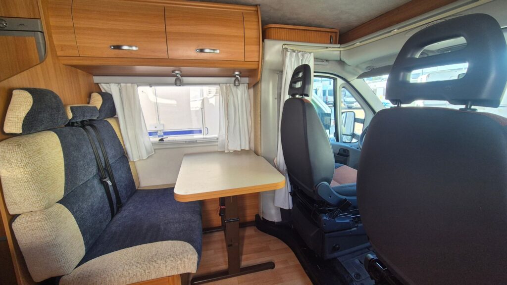 Autocaravana de ocasión JOINT 4