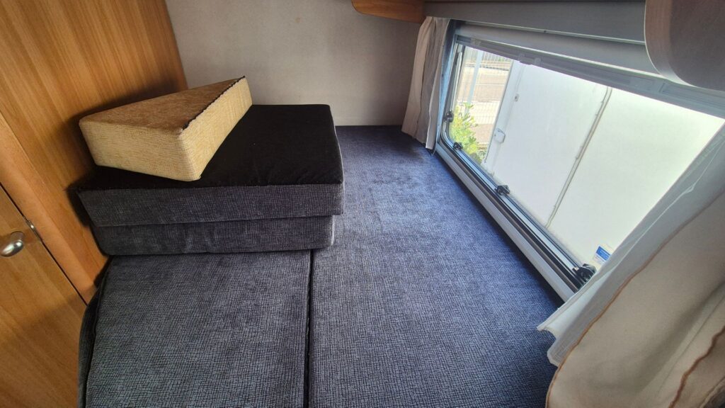 Autocaravana de ocasión JOINT 4