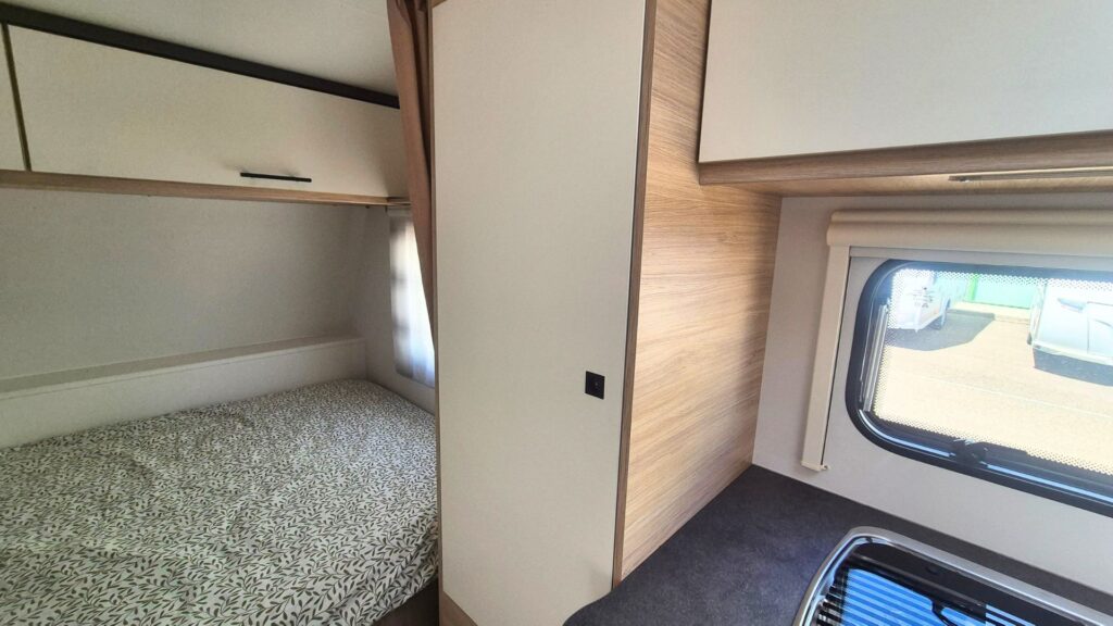 CARAVANA CARAVELAIR ALBA 426