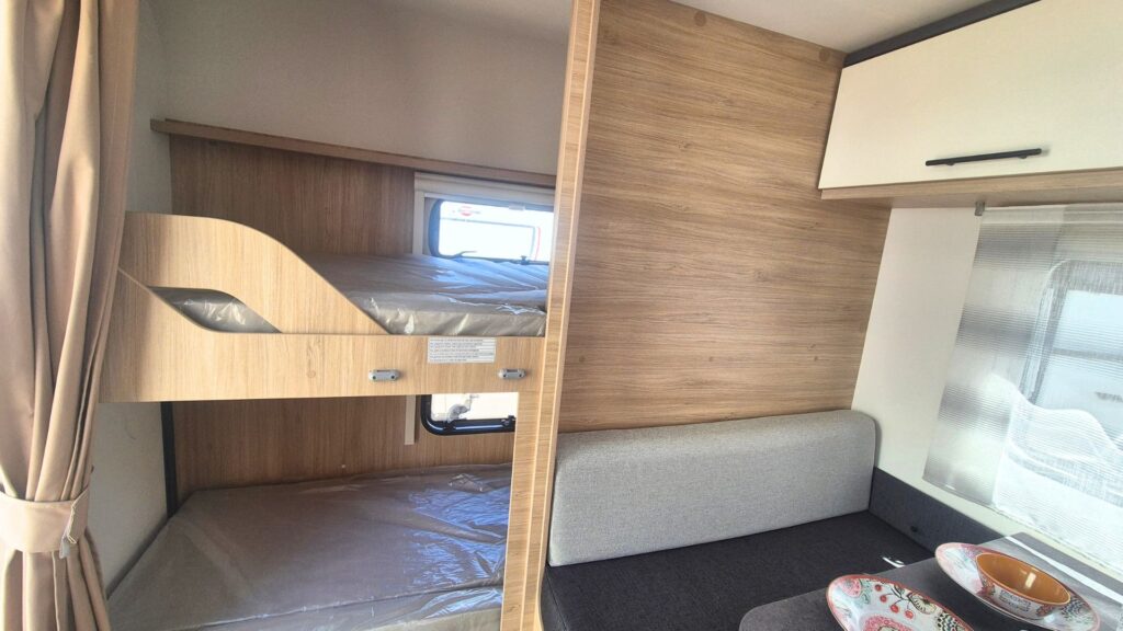 CARAVANA CARAVELAIR ALBA 426