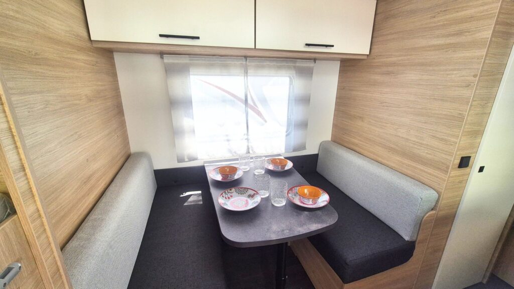 CARAVANA CARAVELAIR ALBA 426