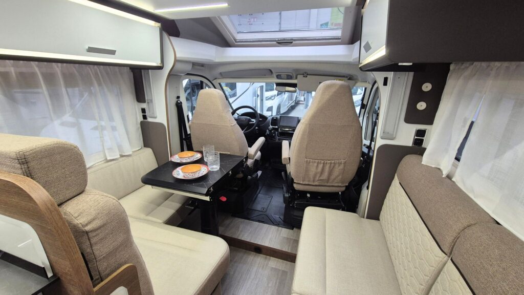 Autocaravana Benimar Mileo 263