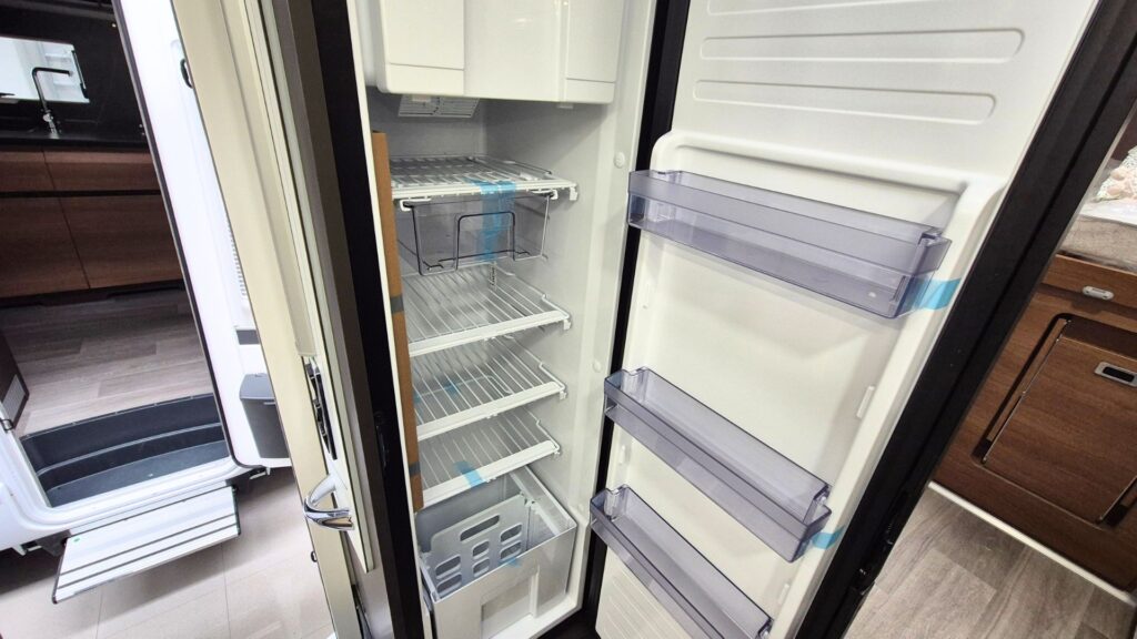 Autocaravana Benimar Mileo 263