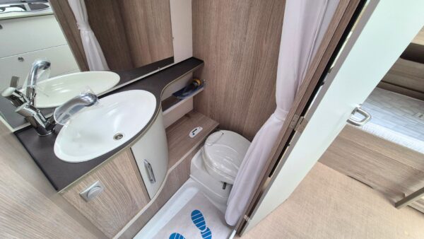 CARAVANA BURSTNER PREMIO PLUS 440TK