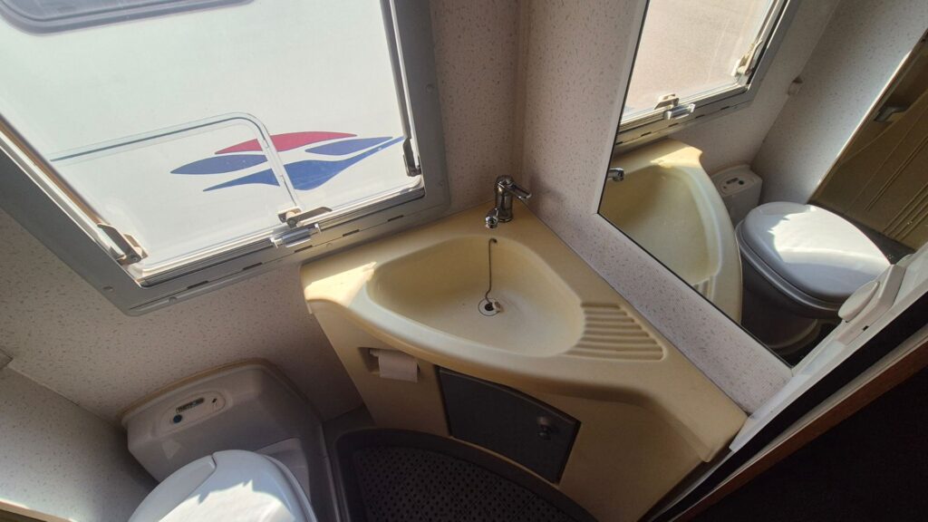 Autocaravana de segunda mano Benimar Europe 6000SL