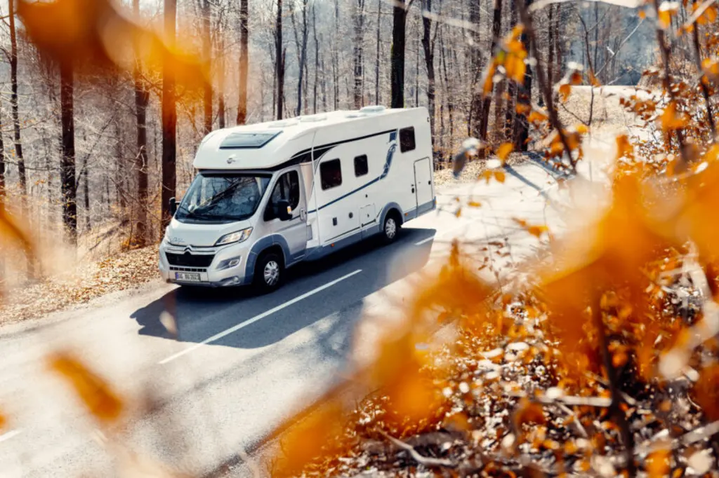 Viajar en autocaravana en otoño