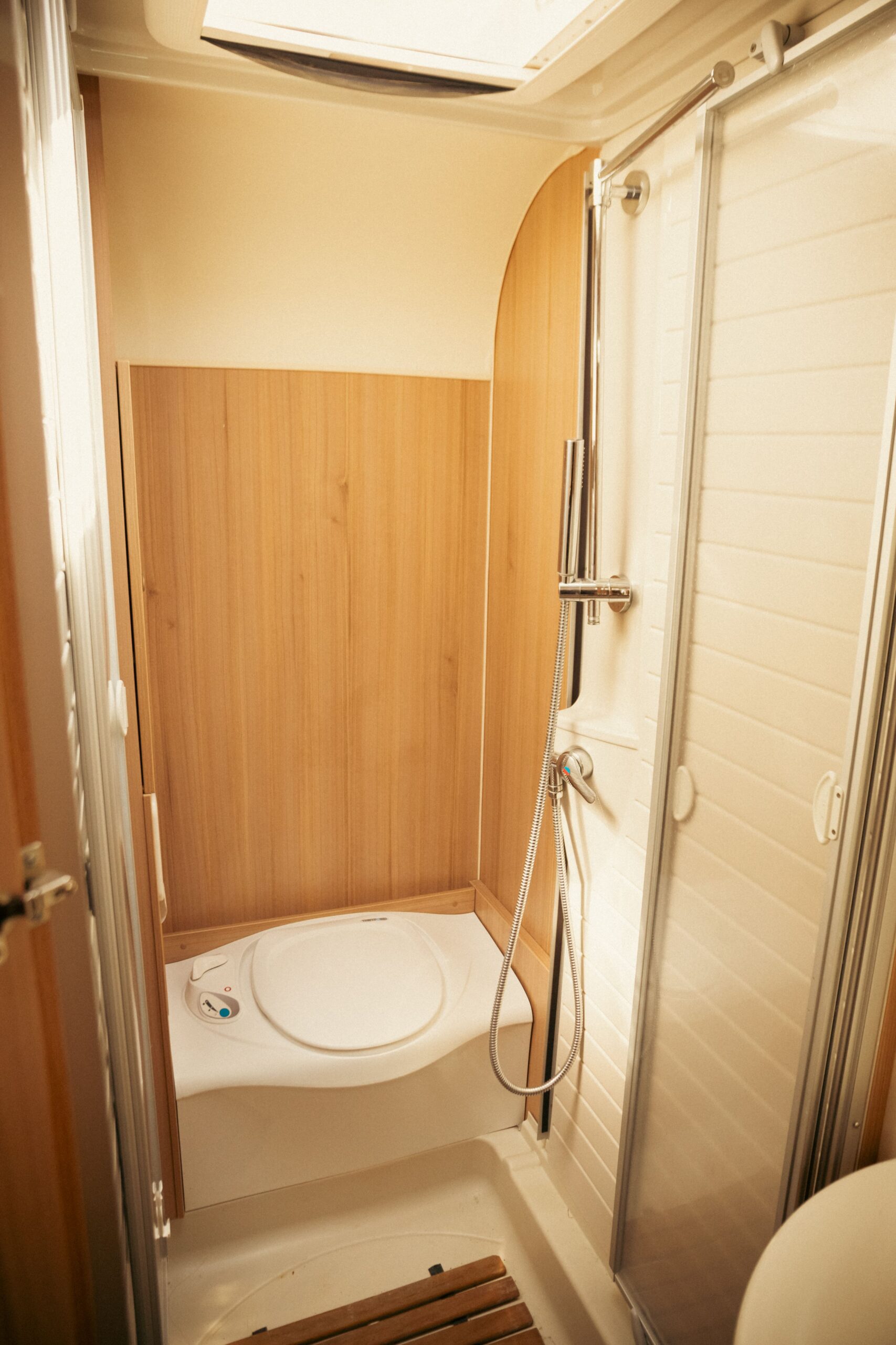 Bürstner Ixeo 666 – Autocaravana de ocasión, fiable y bien equipada - Imagen 9