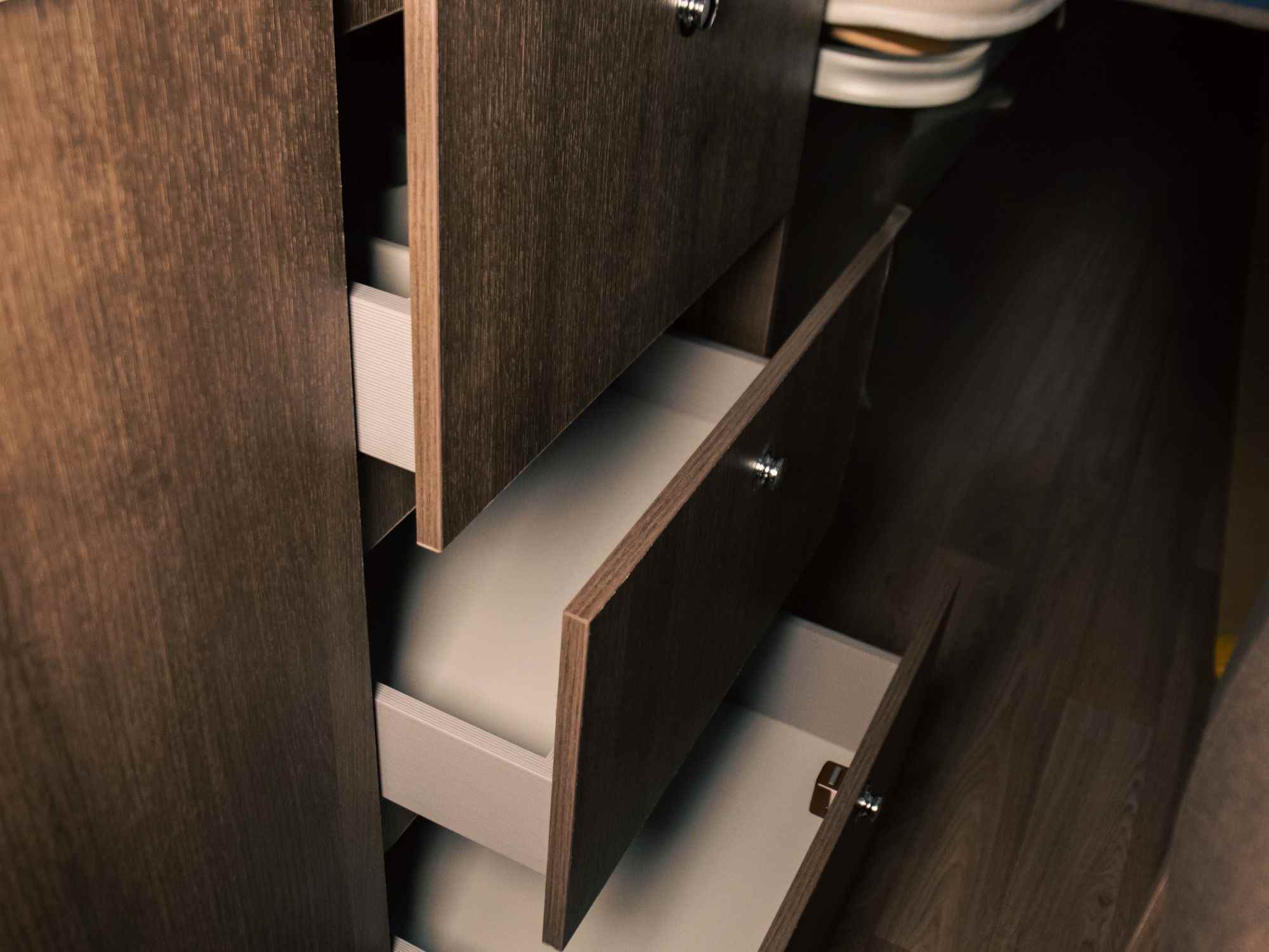 cajones para guardar cosas en camper