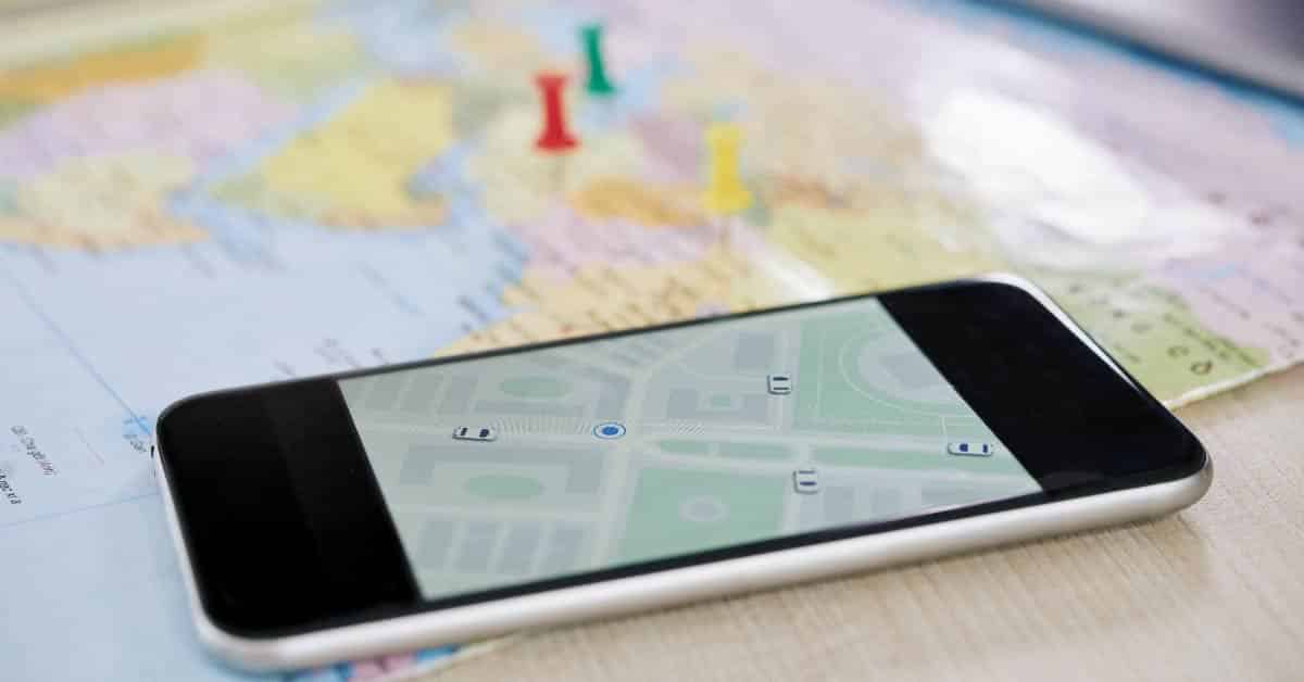 consejos-viajar-autocaravana-primera-vez-caravaning-plaza-zaragoza-movil-destacada-