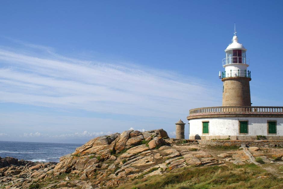 ruta los faros galicia autocaravana faro corrubedo caravaning plaza_